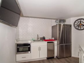 397 N Broadway 1Q, Yonkers NY 10701