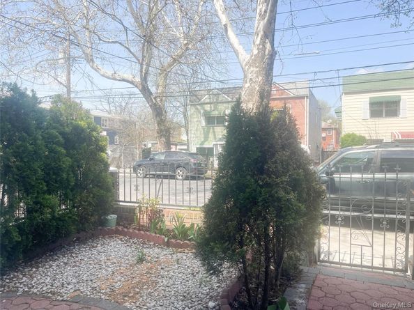 1180 E 223rd Street, Bronx NY 10466