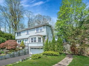 210 Mill Dam Court, Centerport NY 11721