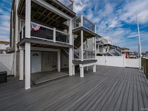 912 Pacific Street, Lindenhurst NY 11757