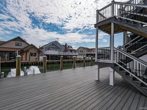912 Pacific Street, Lindenhurst NY 11757