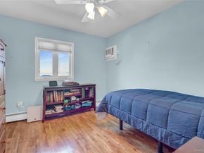 10 Dale Court, Massapequa NY 11758