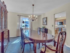 10 Dale Court, Massapequa NY 11758