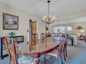 10 Dale Court, Massapequa NY 11758