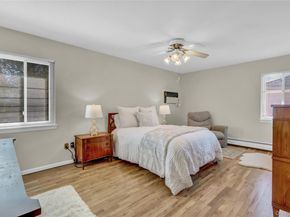 10 Dale Court, Massapequa NY 11758
