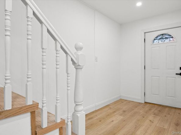 102-39 183 Place, Hollis NY 11423