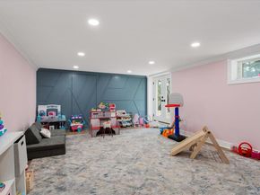 8 Astro Place, Dix Hills NY 11746