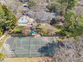 8 Astro Place, Dix Hills NY 11746