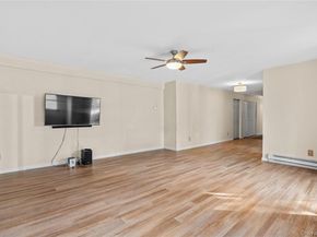 55 Fieldstone Drive 43, Hartsdale NY 10530
