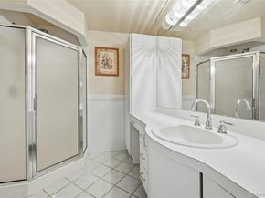 9 Oxford Court, Wheatley Heights NY 11798