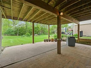 9 Oxford Court, Wheatley Heights NY 11798