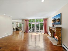 9 Oxford Court, Wheatley Heights NY 11798