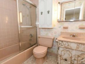 8259 172nd Street, Jamaica Hills NY 11432