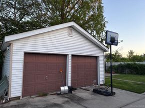 811 9th Street, West Babylon NY 11704