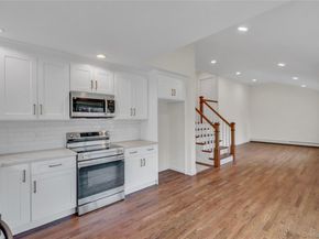 15 Glenwood Lane, Huntington NY 11743