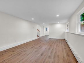 15 Glenwood Lane, Huntington NY 11743