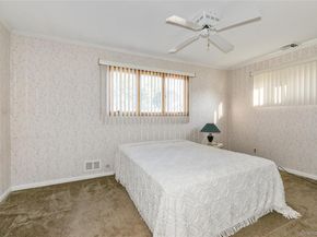 58 Helen Avenue, Plainview NY 11803