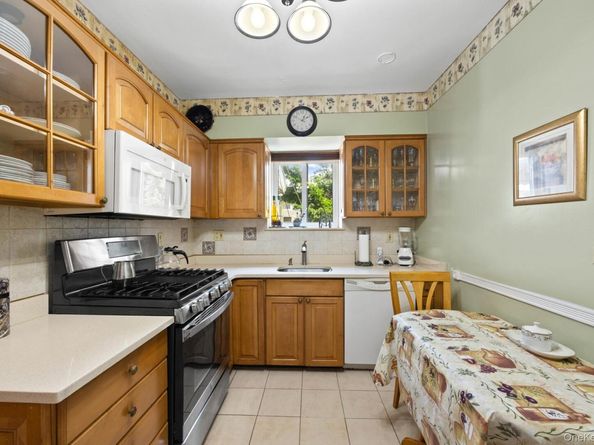 51-29 69th Place, Woodside NY 11377