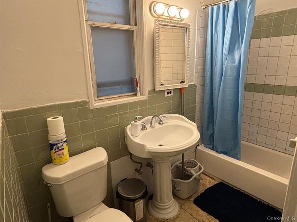 12-25 119th Street, College Point NY 11356