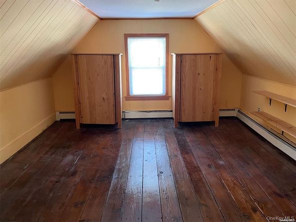 12-25 119th Street, College Point NY 11356