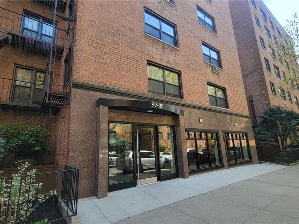 99-30 59 Avenue 5, Corona NY 11368