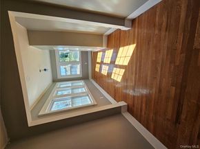 28 Cornwall Lane, Hempstead NY 11550