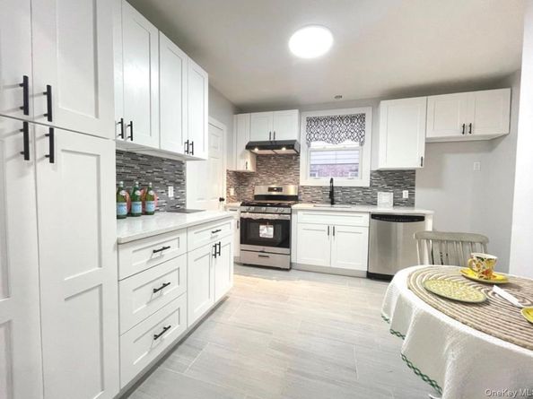 5 Juliette Road, Hempstead NY 11552