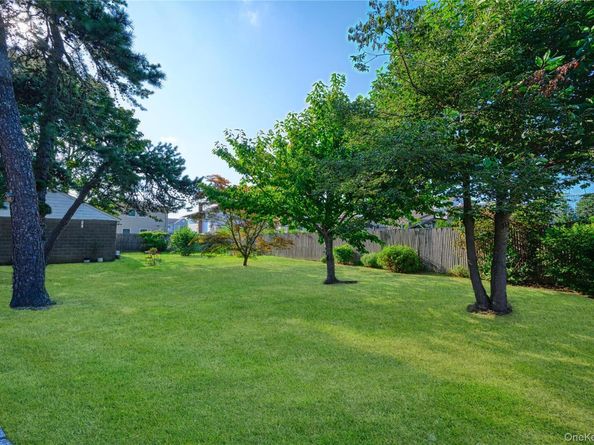 464 Central Avenue, Bethpage NY 11714
