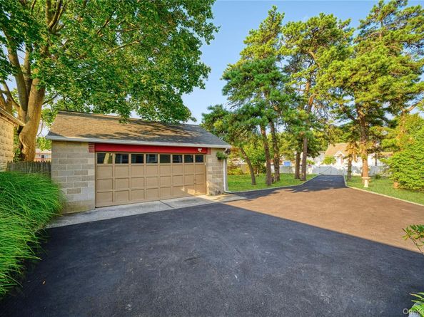 464 Central Avenue, Bethpage NY 11714