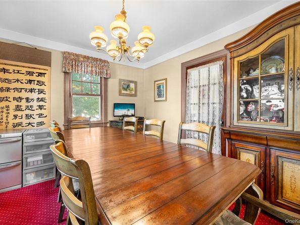464 Central Avenue, Bethpage NY 11714