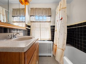 464 Central Avenue, Bethpage NY 11714