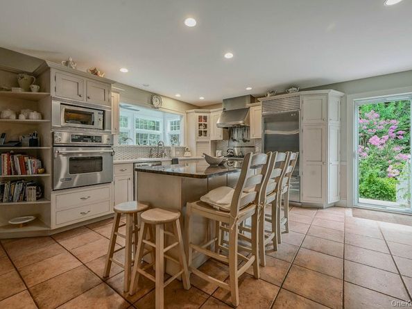 1000 Green Hill Lane, Greenport NY 11944