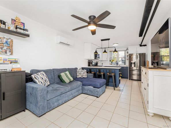 426 Calhoun Avenue, Bronx NY 10465