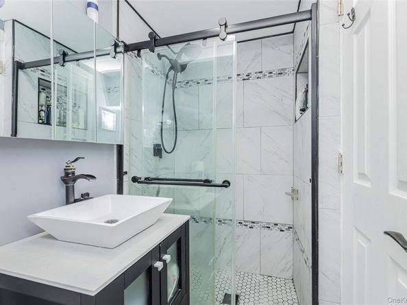 426 Calhoun Avenue, Bronx NY 10465