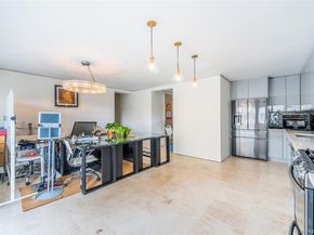 133-36 41st rd 7B, Flushing NY 11354
