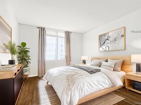 133-36 41st rd 7B, Flushing NY 11354