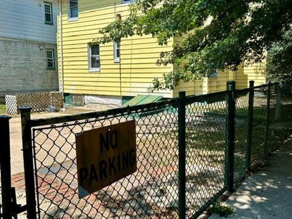 11416 95th Avenue, Richmond Hill NY 11419