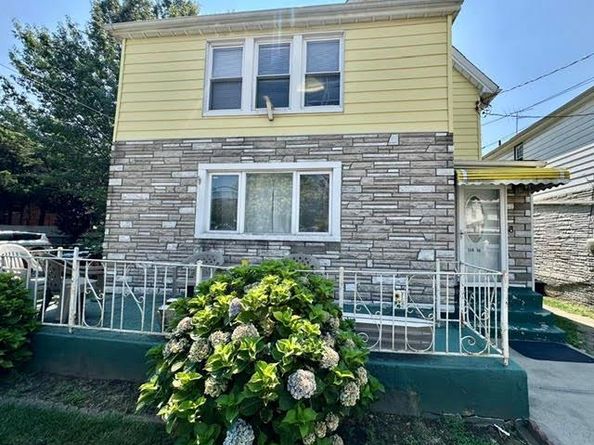 11416 95th Avenue, Richmond Hill NY 11419