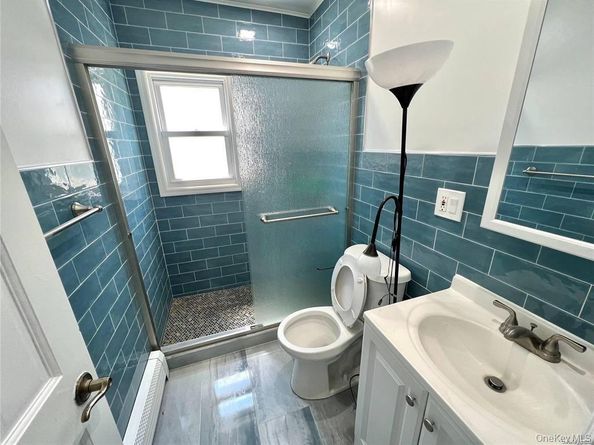 217 Hillside Avenue, New Hyde Park NY 11040