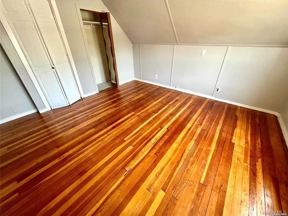 217 Hillside Avenue, New Hyde Park NY 11040
