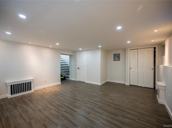 23-63 79 Street, East Elmhurst NY 11370