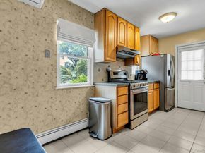 35 Willits Road, Glen Cove NY 11542