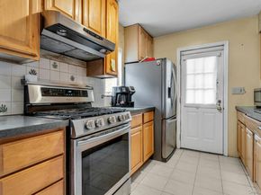 35 Willits Road, Glen Cove NY 11542