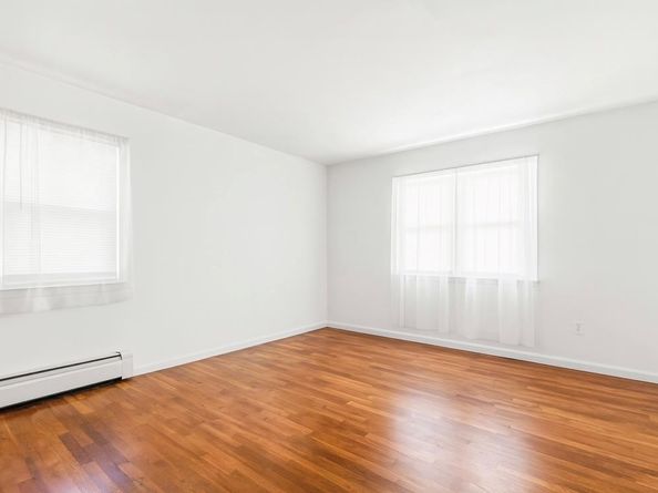 279 Mary Lou Avenue, Yonkers NY 10703