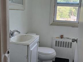 1776 Stein Dr Drive, Bay Shore NY 11706