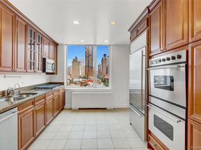 90 E End Avenue 10B, New York (Manhattan) NY 10028