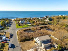 304 S Dunton Avenue, East Patchogue NY 11772