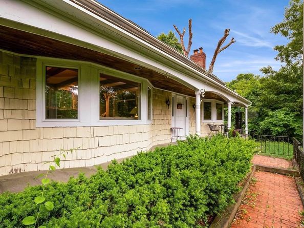 2 Godfrey Lane, Huntington NY 11743