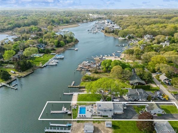 81 Beach Road, Aquebogue NY 11931