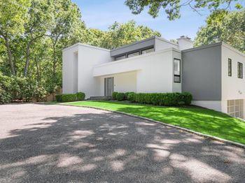 715 Hands Creek Road